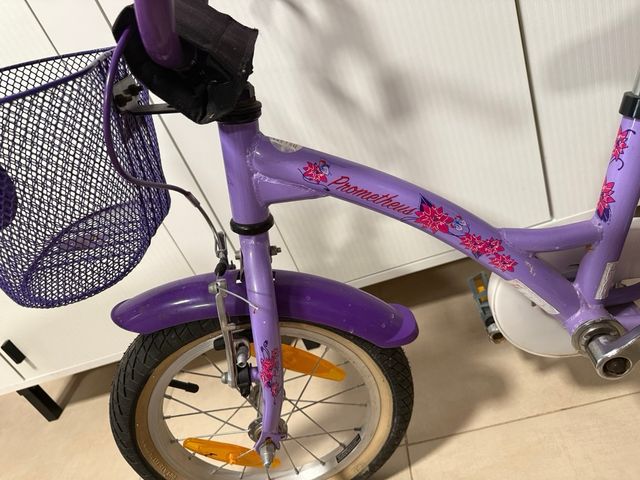 Bicicleta niña 16" con ruedines