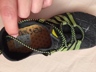 Zapatillas acuáticas Saguaro - negras y verdes
