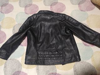 Chaqueta cuero niño negra