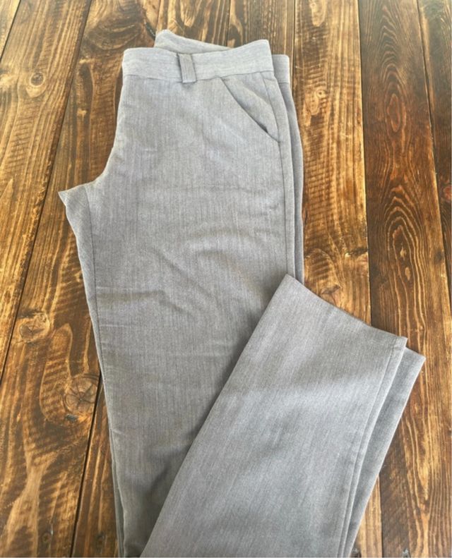 Pantaloni grigi a sigaretta donna