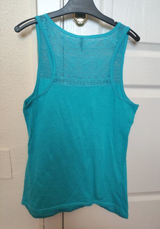 Camiseta tirantes encaje turquesa