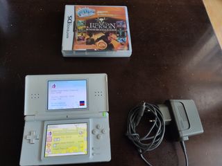 Nintendo DS Lite blanca + juegos