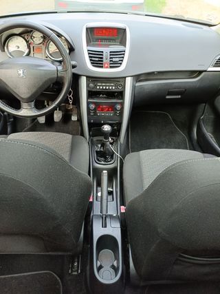 Peugeot 207 SW Sport 1.6 HDI 2011