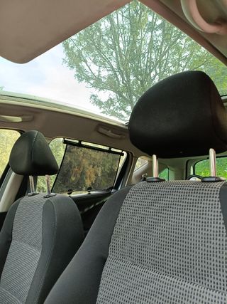 Peugeot 207 SW Sport 1.6 HDI 2011