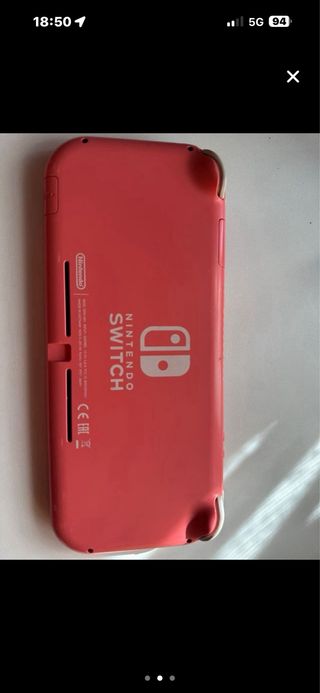 Nintendo Switch Lite Coral