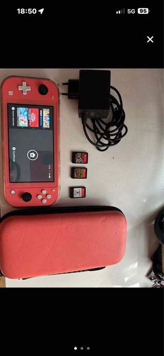 Nintendo Switch Lite Coral