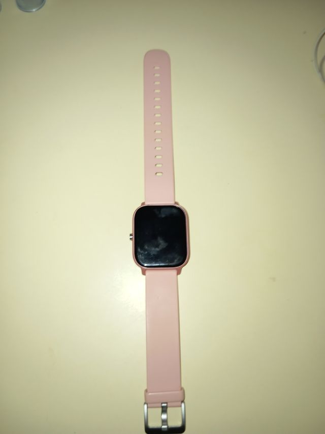 Reloj inteligente rosa