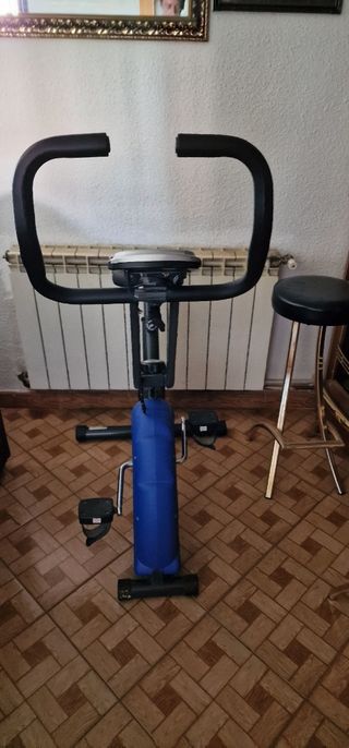 Bicicleta estática plegable y pedaleador las ds 2