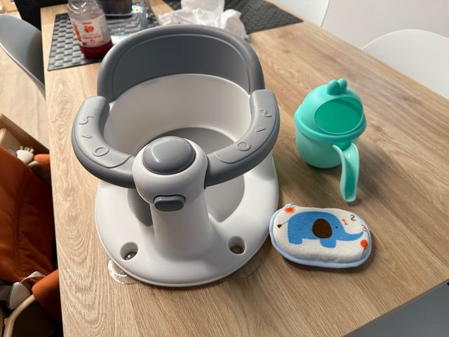 Seggiolino Bagno Neonati + Accessori