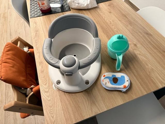 Seggiolino Bagno Neonati + Accessori