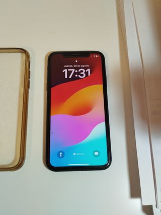 iPhone XR negro 64Gb + funda