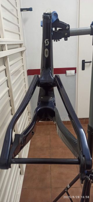 Cuadro Scott Spark carbono