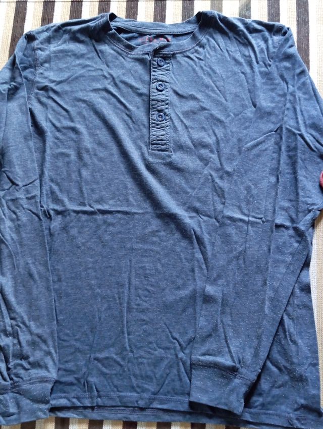 2 Camisetas Hombre Talla S - Azul y Burdeos 