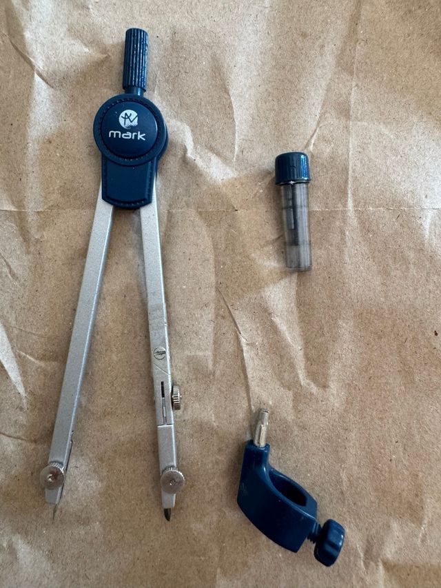 Pack escolar: regla, compás, lápices