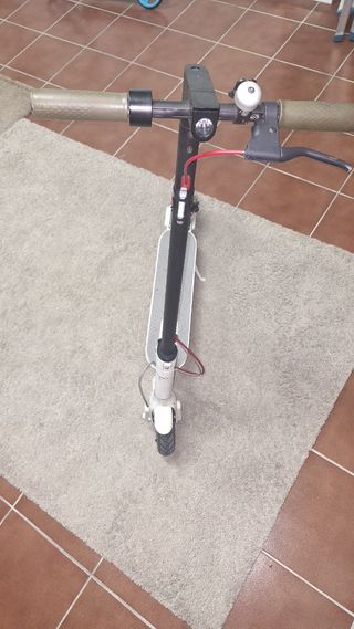 Patinete Xiaomi blanco