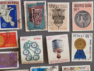 44 francobolli Italia vintage