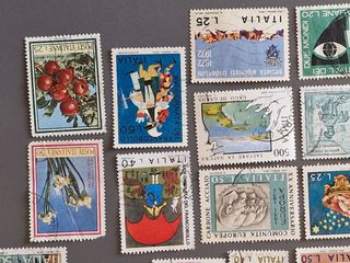 44 francobolli Italia vintage