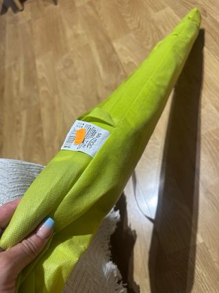 Sombrilla Solmar 220cmx8€Playa y otra de 160 cmx5€