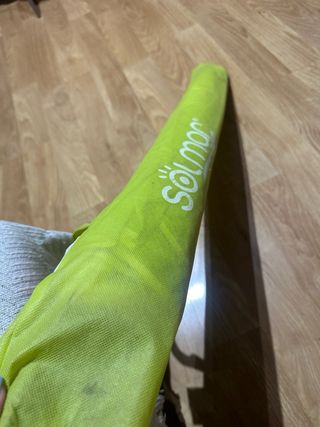 Sombrilla Solmar 220cmx8€Playa y otra de 160 cmx5€