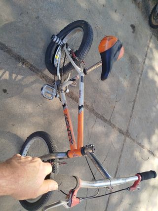 Bicicleta Monty BMX