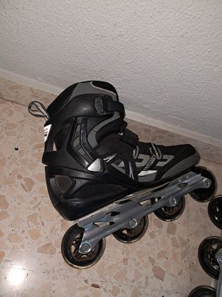 Patines Rollerblade Talla 44, rodilleras y coderas