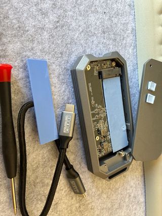Meetigger SSD NVMe 40Gbps - Caja Externa usb c