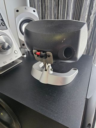 Sistema de sonido Logitech Z5500 5.1
