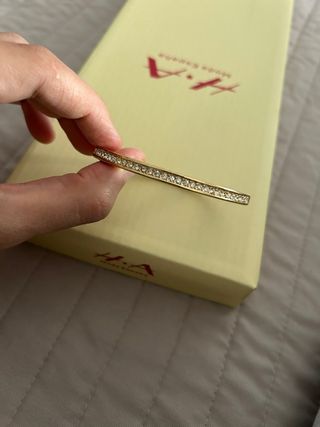 Pulsera H·A dorada con brillantes