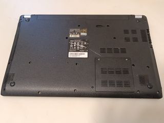 Acer Aspire V5-531 senza HDD