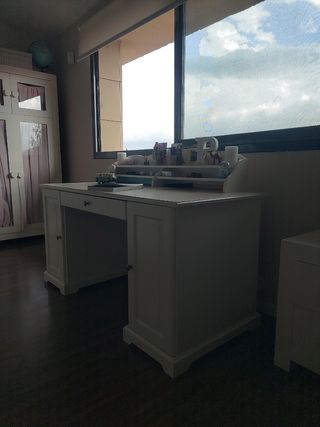 Escritorio blanco Ikea - Madera
