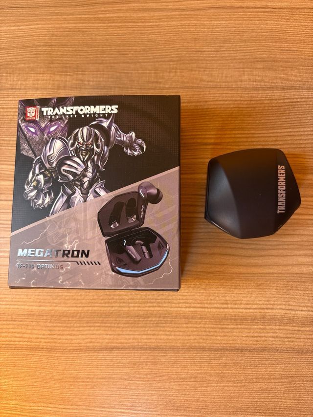 Cuffie Transformers Megatron TF-T10