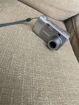 Olympus C-310 Zoom Cámara Digital