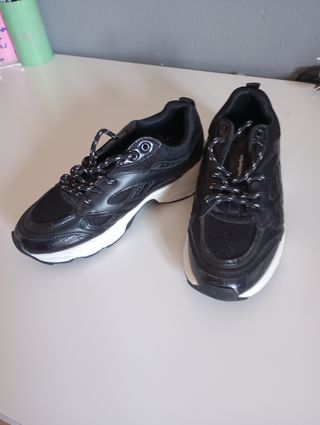 Zapatillas Stradivarius negras - 36