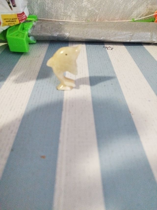 Figura Delfín de Mármol