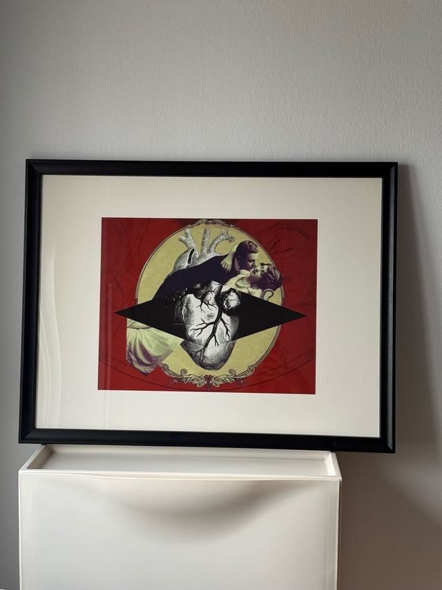 Cornice decorativa a collage retrò e cornice nera