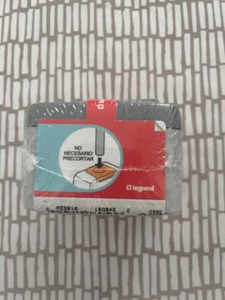 Interruptor Legrand Plexo Gris