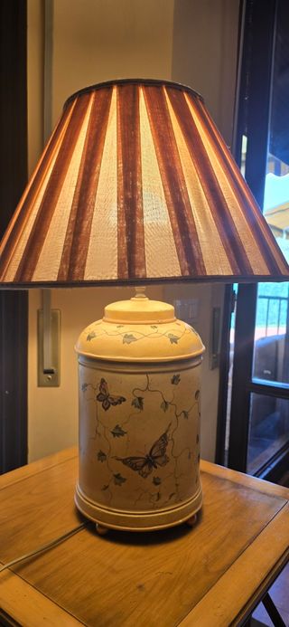 Lámpara mesa estilo vintage
