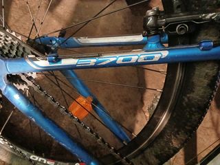 Bicicleta Trek montaña azul