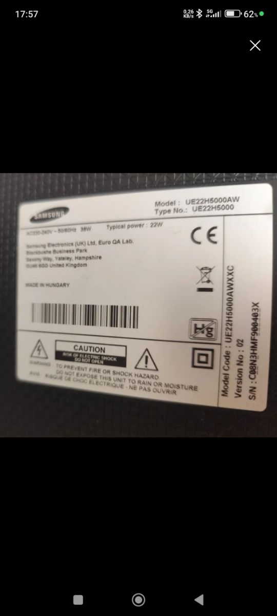 TV Samsung 22" negra