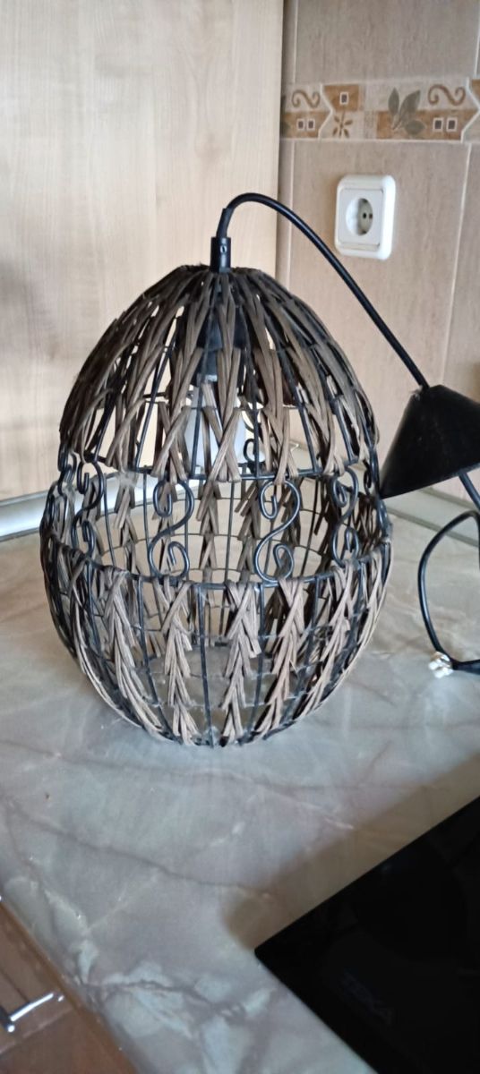 Lámpara colgante mimbre y metal