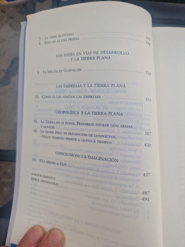 La Tierra Es Plana / The World Is Flat: Breve H...