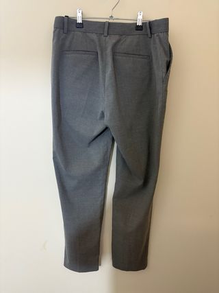 Pantalones gris de vestir Uniqlo - Talla M