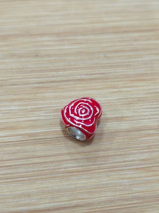 Charm Pandora corazón Rojo