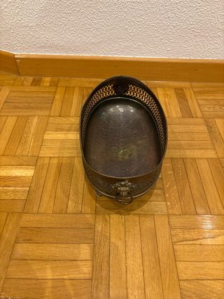 Centro de mesa florero metal antiguo