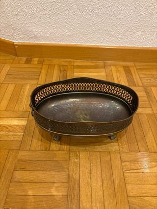 Centro de mesa florero metal antiguo