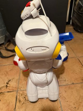 Robot giocattolo EMIGLIO