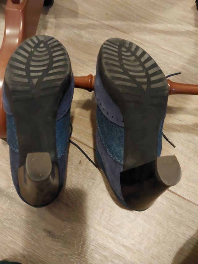 Zapatos piel. Lote de tres