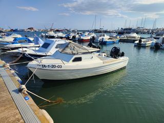 Barca Stable Cabinada 500