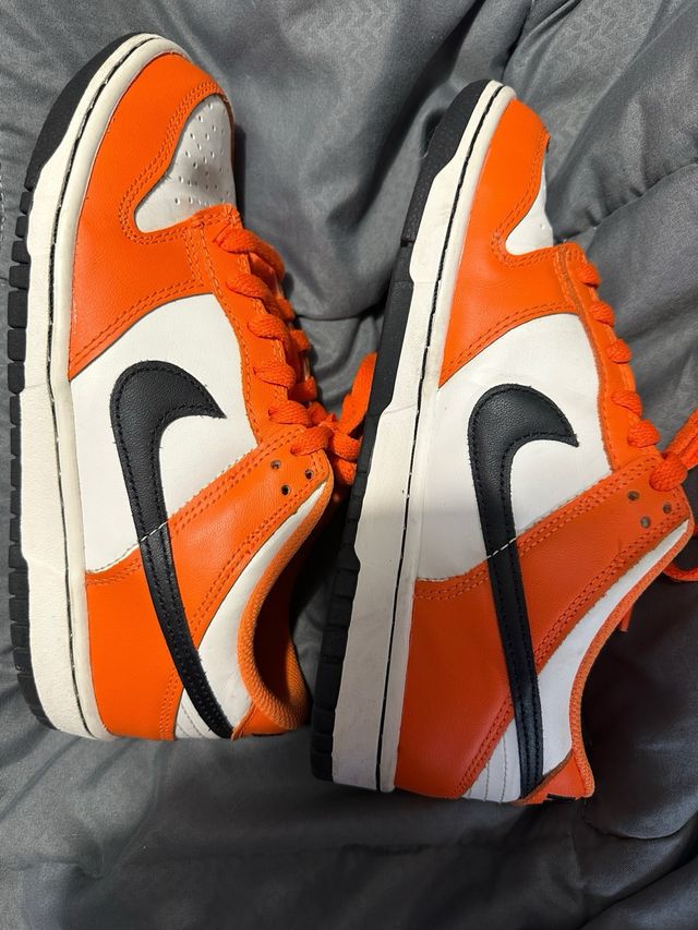 Nike Dunk Low - Zapatillas naranja y blanco