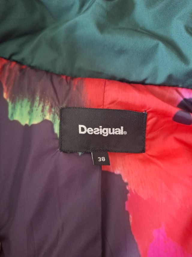 Cazadora chaleco Desigual verde